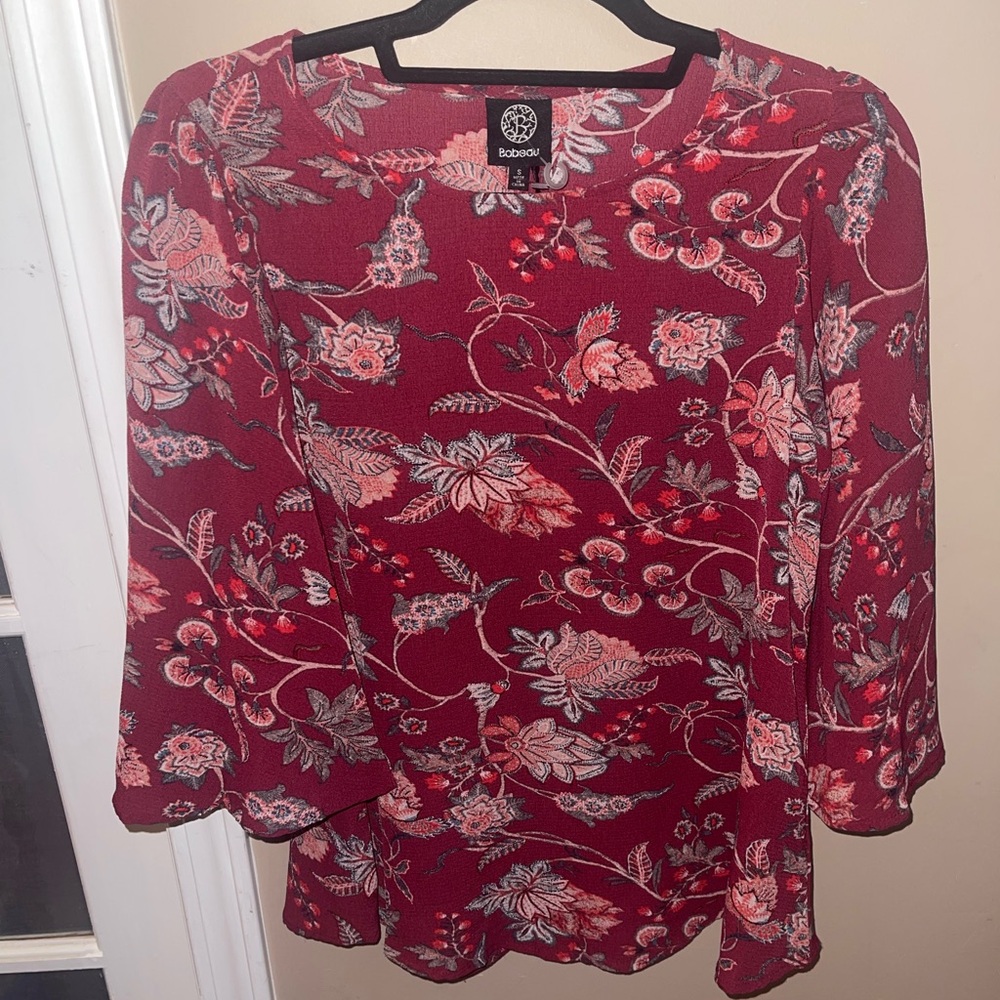 Bobeau Red Floral Blouse top shirt woman’s small NWT